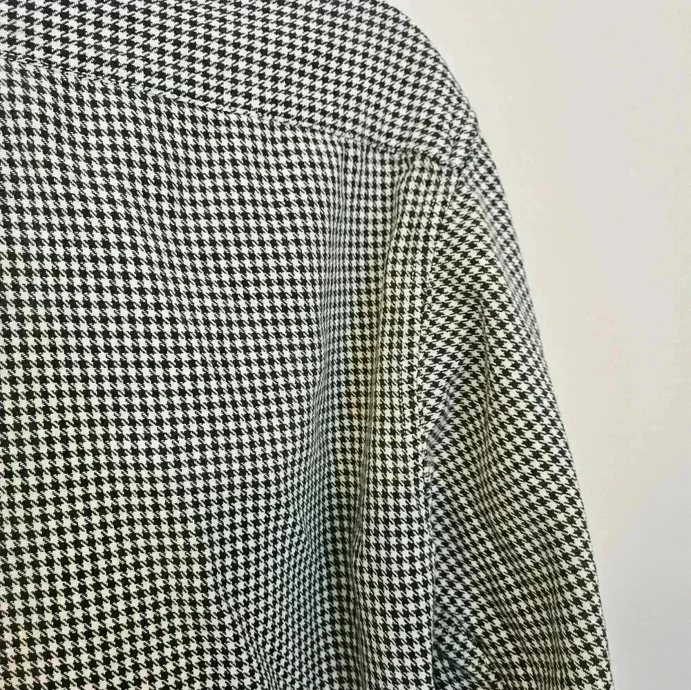 J CREW 100% COTTON BUTTON DOWN SIZE SMALL EUC